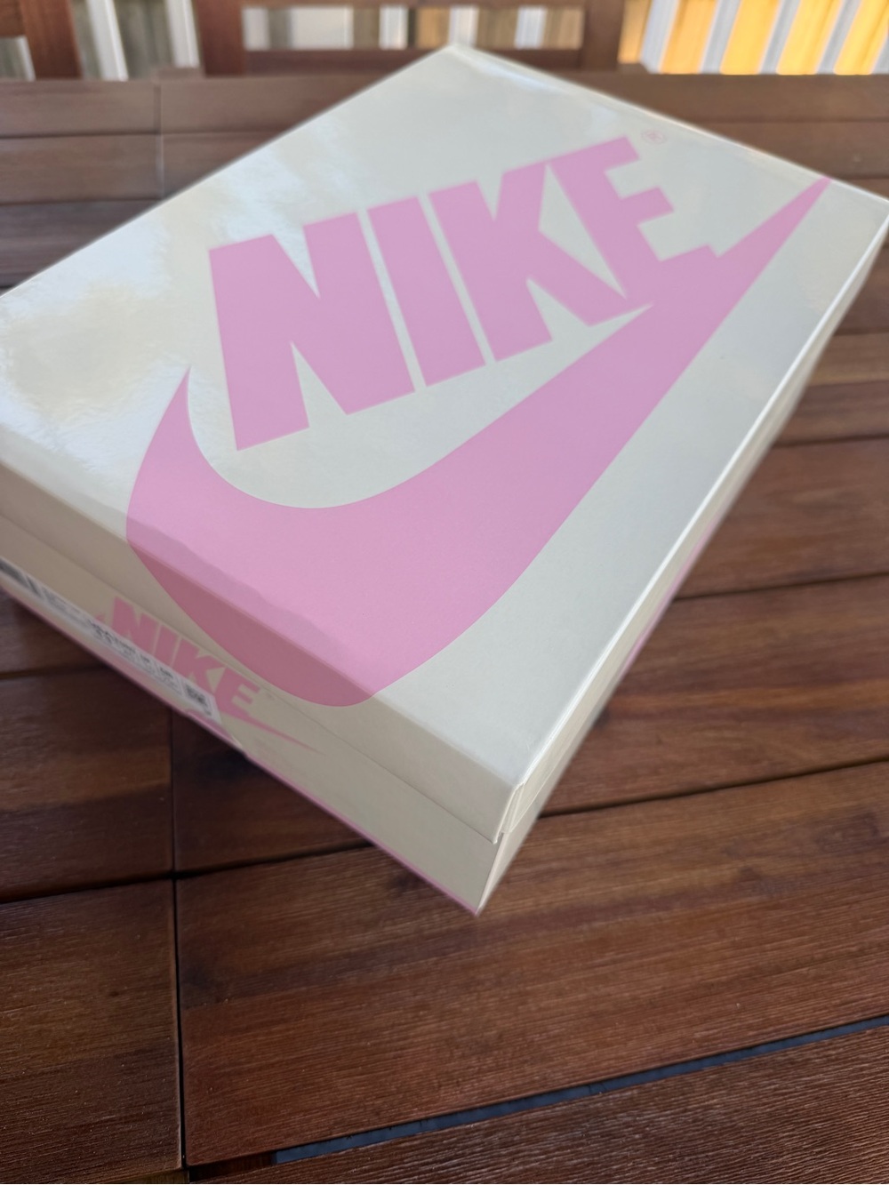 Nike Air Jordan 1 Travis Scott - Picture 9 of 11